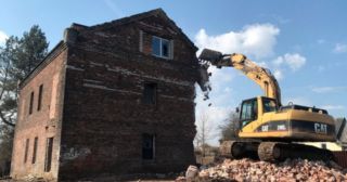 Демонтаж кирпичного дома Амурск, цена от 2969 руб.