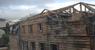 Демонтаж деревянных конструкций в Амурске - расценки от 1042 рублей - Сварной-Мрс